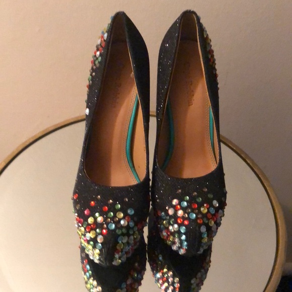 Women heels - Picture 2 of 5